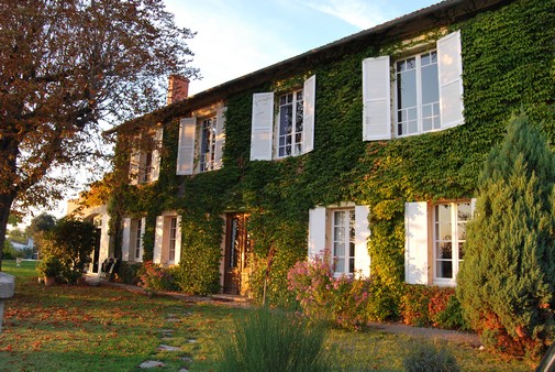 Chateau-mauvinon-bordeaux