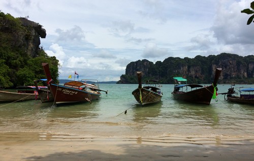 railay-bay-pirogue-point-de-depart