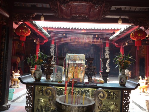 pagode-ho-chi-minh-visite