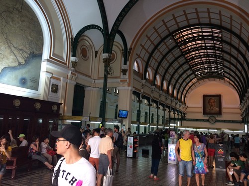 poste-centrale-ho-chi-minh