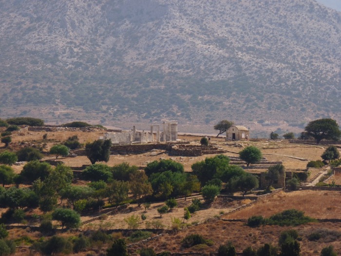 naxos-cyclades-randonnee-ruines-temple-demeter