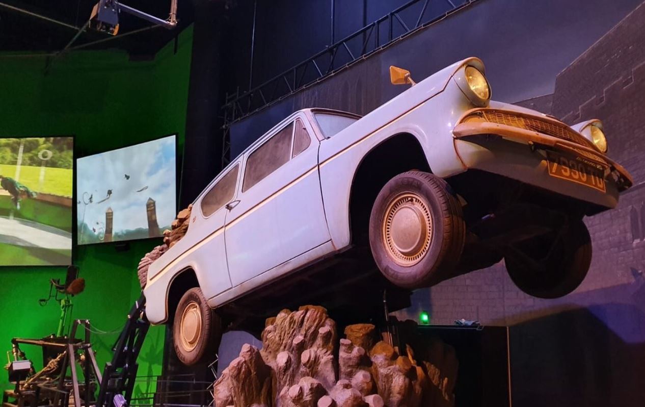 voiture-volante-harry-potter