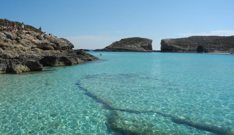 blue-lagoon-comino