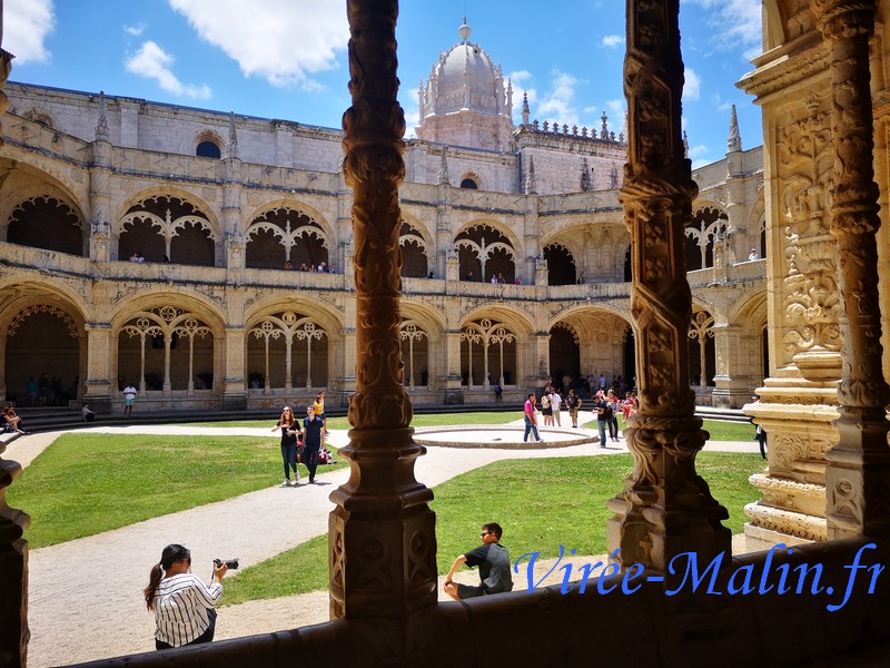voir-interieur-jeronimo-monastere-lisbonne
