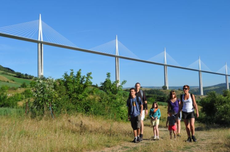 viaduc-millau-averyon-rando