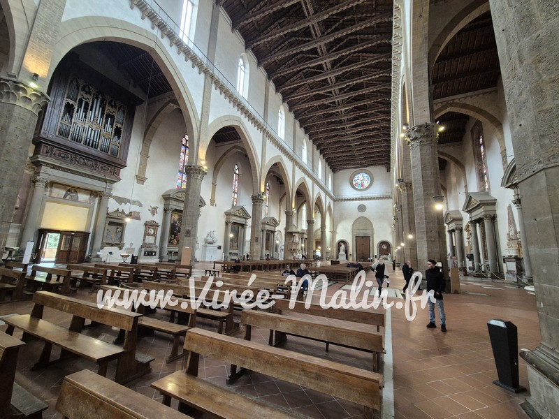 Interieur-Basilique-Santa-Croce