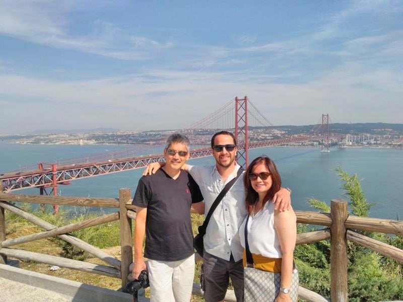 Tuk-Tuk-Le-pont-le-Cristo-Rei-Cacilhas-lisbonne