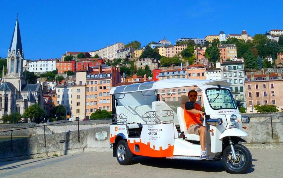activite-tuk-tuk-lyon