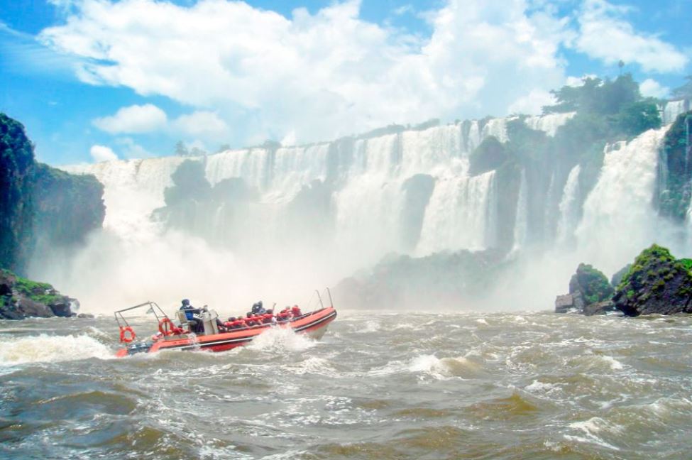 bateau-chute-iguacu
