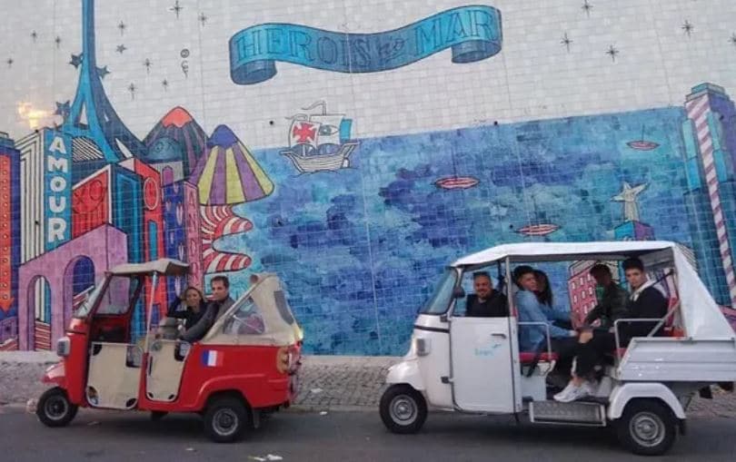 tuk-tuk-5-personnes-lisbonne
