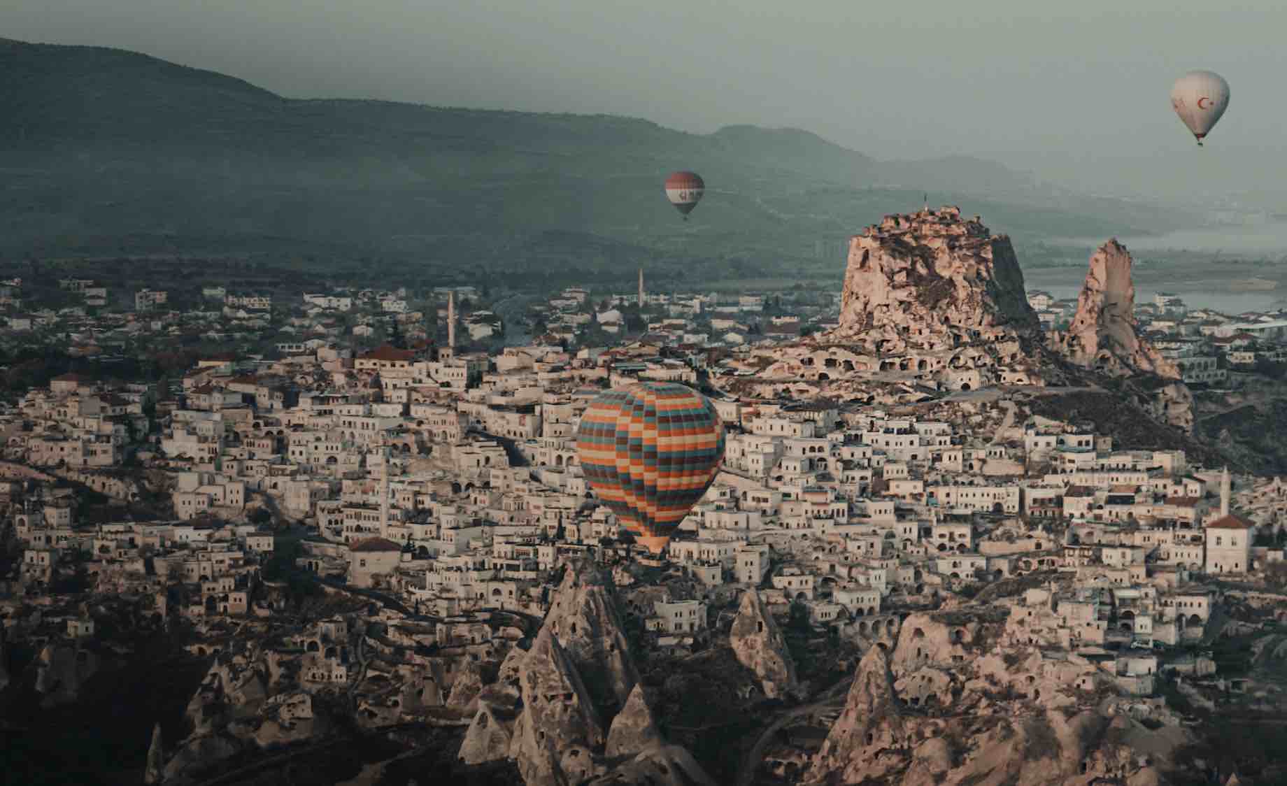 visiter-cappadoce-chateau-troglodyte-uchisar