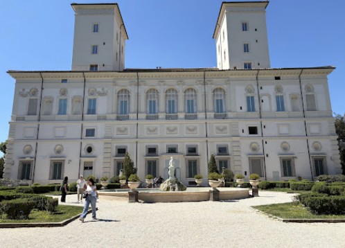 Galerie-Borghese-Rome